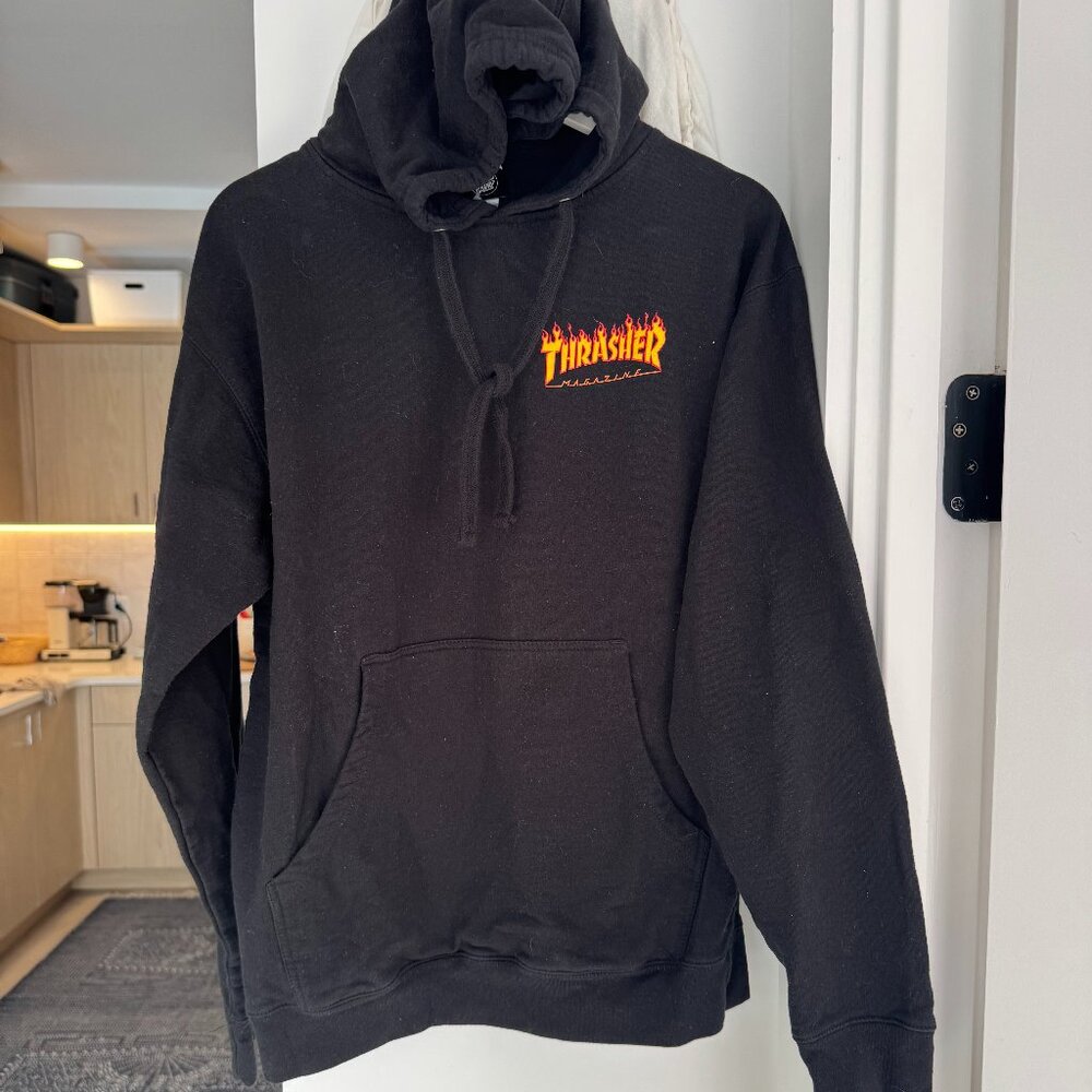 SANTA CRUZ / THRASHER Collab Flame Hoodie